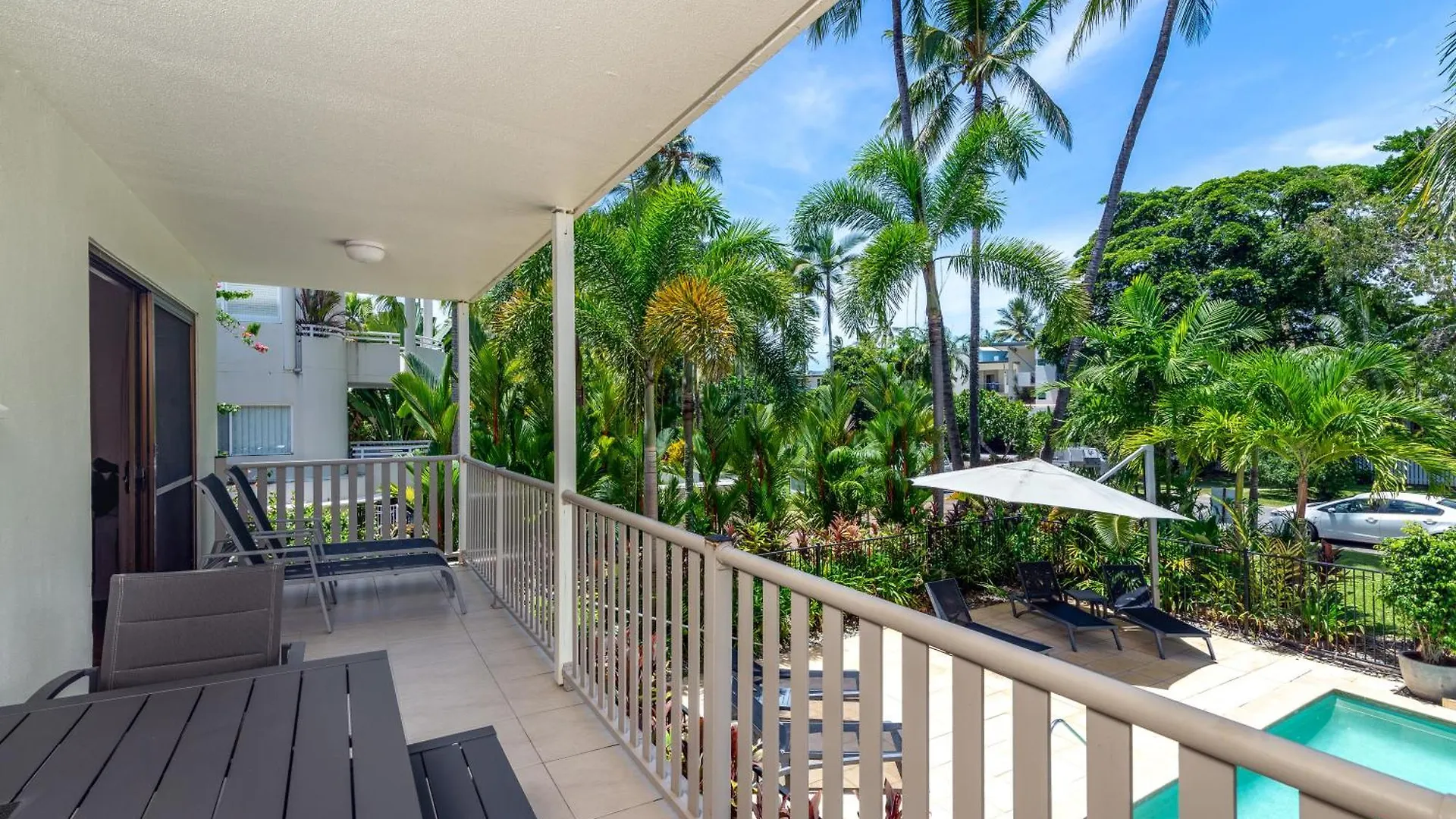 Tropical Reef Apartments Port Douglas