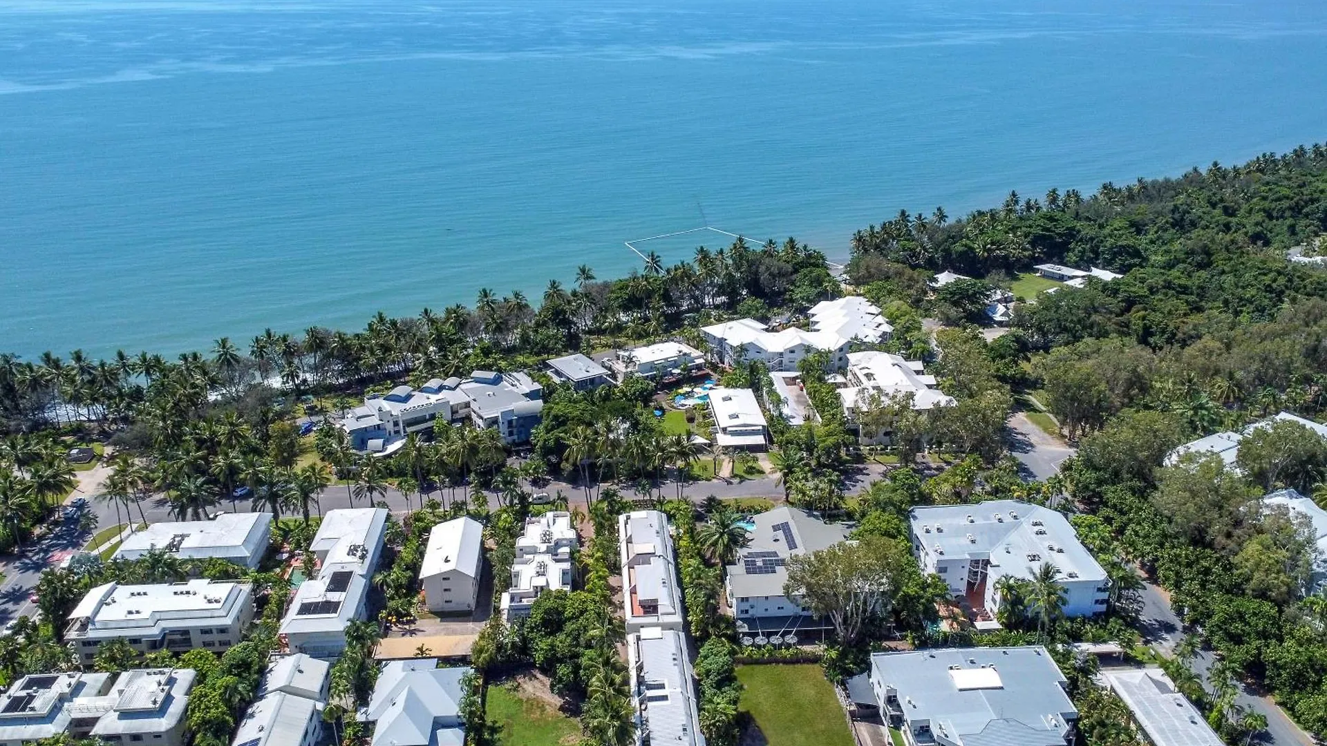 Tropical Reef Apartments Port Douglas